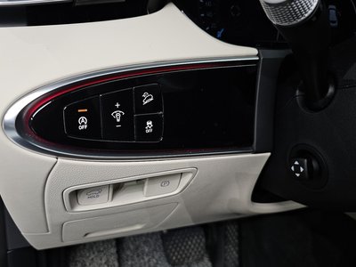 2023 Genesis GV70 — миниатюра 20