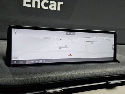 2023 Genesis GV70 — миниатюра 22