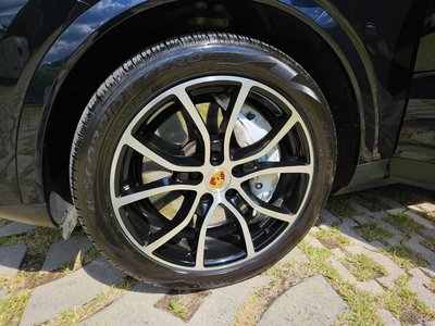 PORSCHE CAYENNE - 7