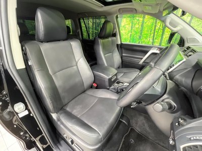 TOYOTA LAND CRUISER - 8