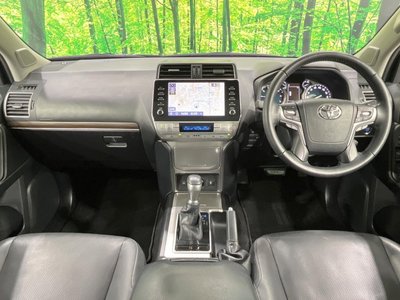 TOYOTA LAND CRUISER - 2
