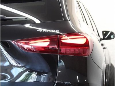 صورة 4 لـ 2023 Mercedes-BENZ GLA