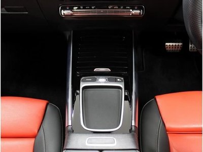 صورة 9 لـ 2023 Mercedes-BENZ GLA