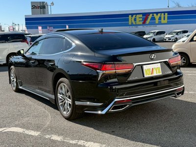 LEXUS LS - 9