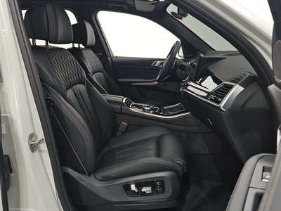 2025 BMW X5 — миниатюра 13