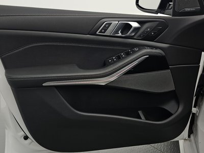 2025 BMW X5 — миниатюра 14