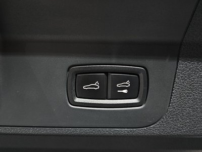 2021 Porsche PANAMERA thumbnail 36
