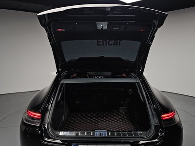2021 Porsche PANAMERA thumbnail 37