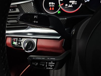 2021 Porsche PANAMERA thumbnail 30