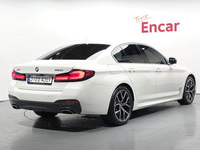 BMW 5 SERIES - 3