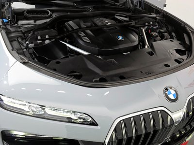 BMW 7 SERIES - 7