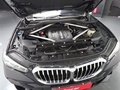 2019 BMW X5 — фото 7