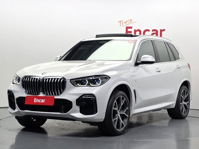 2021 BMW X5 — фото 1