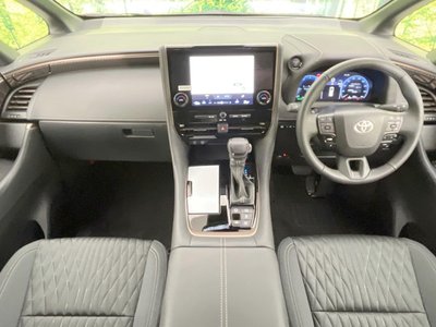 TOYOTA ALPHARD - 2