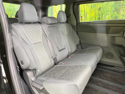 TOYOTA ALPHARD - 9