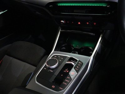 2025 BMW 3 SERIES — миниатюра 26