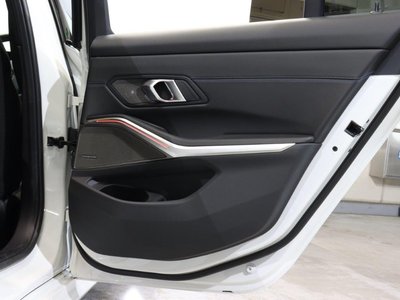 2025 BMW 3 SERIES — миниатюра 50