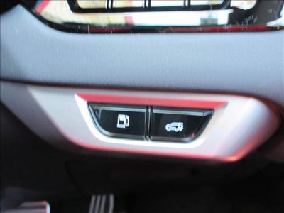 صورة 9 لـ 2023 Lexus RX
