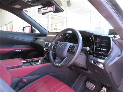 2023 Lexus RX — миниатюра 24
