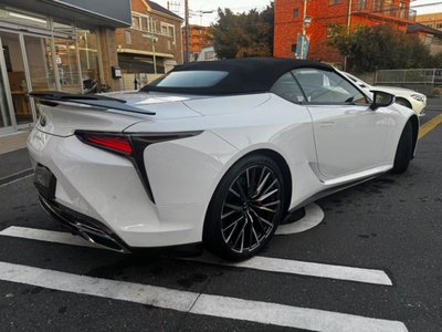 LEXUS LC CONVERTIBLE - 7
