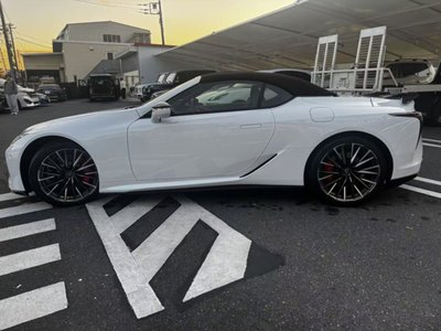 LEXUS LC CONVERTIBLE - 4