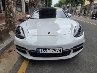 PORSCHE PANAMERA - 2