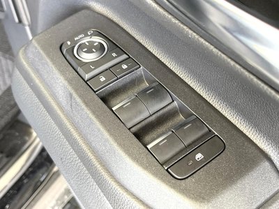 2025 Toyota LAND CRUISER 250 thumbnail 26