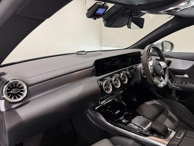 صورة مصغرة 17 لـ 2022 Mercedes-BENZ CLA AMG