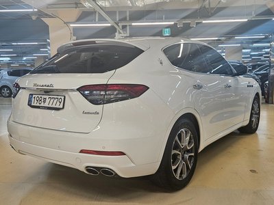MASERATI LEVANTE - 6