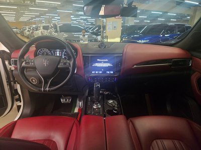 MASERATI LEVANTE - 5