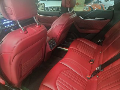 MASERATI LEVANTE - 9