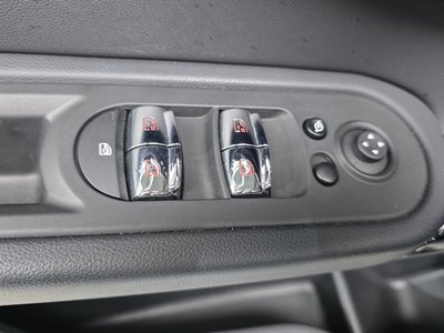 صورة مصغرة 18 لـ 2023 MINI COOPER COUNTRYMAN