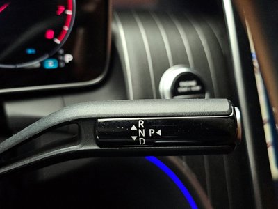 MERCEDES-BENZ GLC - 9