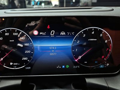 MERCEDES-BENZ GLC - 8