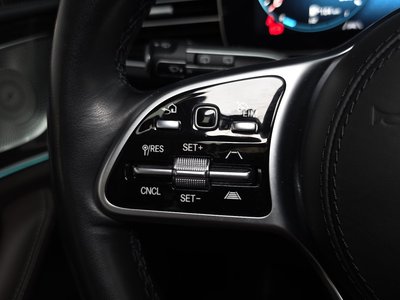 2022 Mercedes-BENZ GLE — миниатюра 23