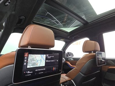 2021 BMW X7 缩略图 19