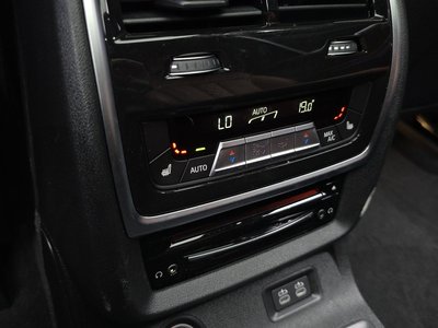 2021 BMW X7 缩略图 18