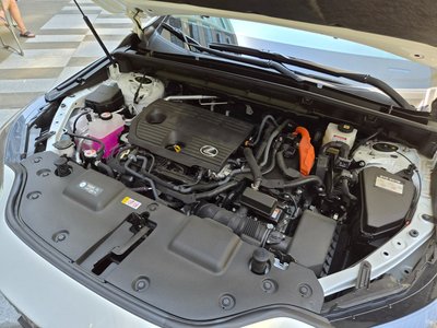 صورة 7 لـ 2025 Lexus NX