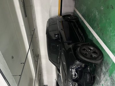 LAND ROVER DEFENDER - 7