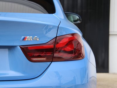 صورة مصغرة 40 لـ 2015 BMW M4 COUPE