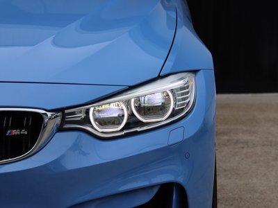 صورة مصغرة 39 لـ 2015 BMW M4 COUPE