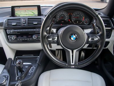 صورة مصغرة 47 لـ 2015 BMW M4 COUPE
