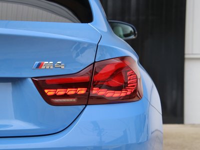 صورة مصغرة 41 لـ 2015 BMW M4 COUPE