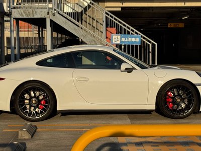 PORSCHE 911 CARRERA GTS PDK - 3