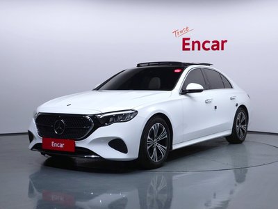 MERCEDES-BENZ E-CLASS - 1