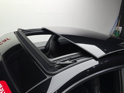 صورة مصغرة 25 لـ 2016 Porsche 911