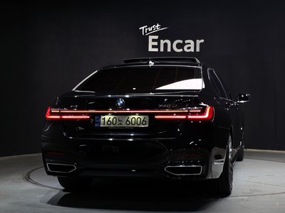BMW 7 SERIES - 3