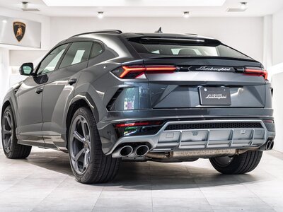 LAMBORGHINI URUS - 8