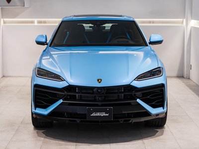 LAMBORGHINI URUS - 6