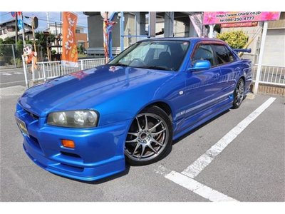 NISSAN SKYLINE